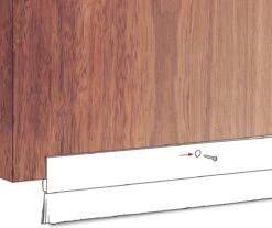 Merkloos Deurborstel - Stripborstel - Afdichting Met Borstel - 100 Cm - Met Installatie Gaten -aluminium -isolatiestrip - Afdichtstrip - Deurstrip 12 Merkloos Deurborstel - Stripborstel - Afdichting Met Borstel - 100 Cm - Met Installatie Gaten -aluminium -isolatiestrip - Afdichtstrip - Deurstrip -Bol. 1200x1006