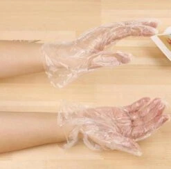 Merkloos 200 Stuks Plastic Wegwerp Handschoenen Voordeelverpakking - Wegwerp - Transparante Plastic Wegwerphandschoenen Large 2 X 100st Voordeelverpakking 7 Merkloos 200 Stuks Plastic Wegwerp Handschoenen Voordeelverpakking - Wegwerp - Transparante Plastic Wegwerphandschoenen Large 2 X 100st Voordeelverpakking -Bol. 1200x1188 3