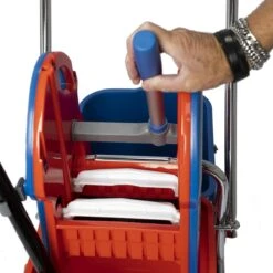 MAUS Dweil Set Professional 2x20liter - Compleet Dweilsysteem - Dubbele Mopwagen Set - Professioneel Dweilen 14 MAUS Dweil Set Professional 2x20liter - Compleet Dweilsysteem - Dubbele Mopwagen Set - Professioneel Dweilen -Bol. 1200x1200 180