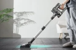 Swiss Pro+ Steelstofzuiger Met Dweil Functie - Afkoppelbare Dweil Functie - LED Display Touchscreen - 22KPA - 5 In 1 - Kruimeldief - Lange Batterijduur 26 Swiss Pro+ Steelstofzuiger Met Dweil Functie - Afkoppelbare Dweil Functie - LED Display Touchscreen - 22KPA - 5 In 1 - Kruimeldief - Lange Batterijduur -Bol. 1200x799 46