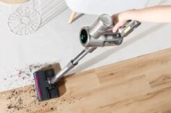 Swiss Pro+ Steelstofzuiger Met Dweil Functie - Afkoppelbare Dweil Functie - LED Display Touchscreen - 22KPA - 5 In 1 - Kruimeldief - Lange Batterijduur 33 Swiss Pro+ Steelstofzuiger Met Dweil Functie - Afkoppelbare Dweil Functie - LED Display Touchscreen - 22KPA - 5 In 1 - Kruimeldief - Lange Batterijduur -Bol. 1200x799 50