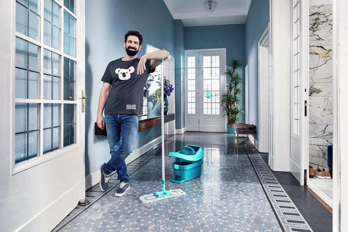 Leifheit Profi Vloerwisser Xl - Compleet Systeem Met Wieltjes Micro Duo - 42 Cm Wisbreedte 21 Leifheit Profi Vloerwisser Xl - Compleet Systeem Met Wieltjes Micro Duo - 42 Cm Wisbreedte - Afbeelding 19