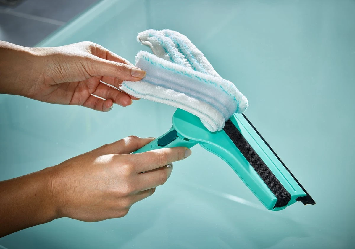 Leifheit Set Raamreiniging Droog&nat Met Telescoopsteel - Duster Xl - Raamwisser 3in1 - Click System 11 Leifheit Set Raamreiniging Droog&nat Met Telescoopsteel - Duster Xl - Raamwisser 3in1 - Click System - Afbeelding 9