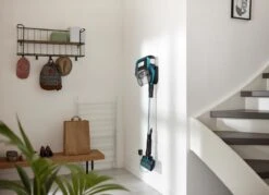 Philips SpeedPro Max Aqua FC6904/01 - Steelstofzuiger -Bol. 1200x872