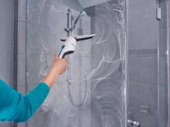 Leifheit Nemo - Set Raamreiniger En Badkamer Ruitenreiniger Met Gratis Wandhouder En Tweede Zuigmond -Bol. 1200x899 75