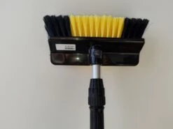 Zonnepanelen / Auto / Ramen Wassen Telescoopsteel Met Borstel Waterdoorlatende Wasborstel Met Telescopische Steel 4 Meter En Gardena Aansluiting / Wasborstel Met Uitschuifbare Telescoopsteel Met Waterdoorvoer 10 Zonnepanelen / Auto / Ramen Wassen Telescoopsteel Met Borstel Waterdoorlatende Wasborstel Met Telescopische Steel 4 Meter En Gardena Aansluiting / Wasborstel Met Uitschuifbare Telescoopsteel Met Waterdoorvoer -Bol. 1200x899 94