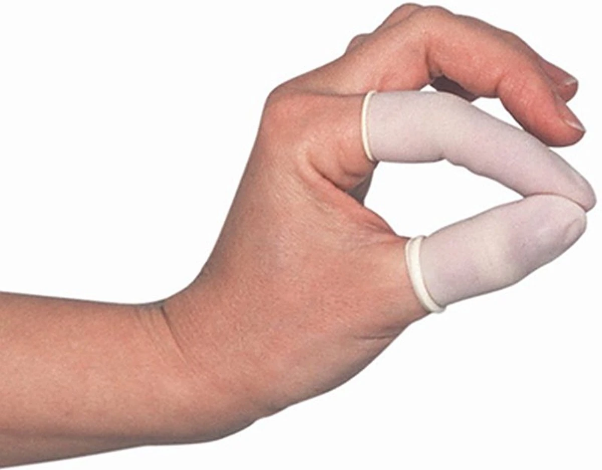 Med-Comfort - Latex Vingercondoom - 100 Stuks - AQL 1.5 3 Med-Comfort - Latex Vingercondoom - 100 Stuks - AQL 1.5