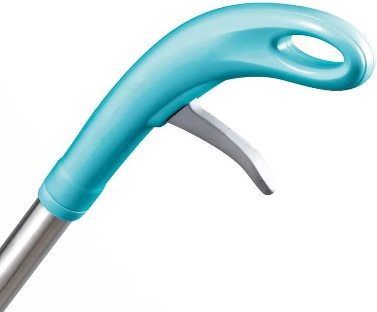 2Clean Vloermop Met Spray - Microvezel Doek - Blauw/Wit 8 2Clean Vloermop Met Spray - Microvezel Doek - Blauw/Wit - Afbeelding 6