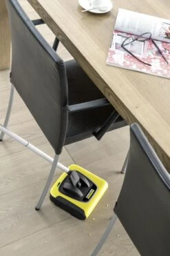 Kärcher KB 5 Rolveger - Vloerreiniger - 3,7V - Incl. Accu En Lader 29 Kärcher KB 5 Rolveger - Vloerreiniger - 3,7V - Incl. Accu En Lader -Bol. 799x1200 8